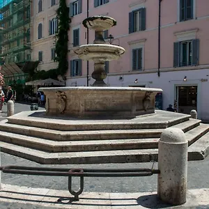 https://colosseum-monti-new-corithian-house-up-to-6-people.it-romehotels.com